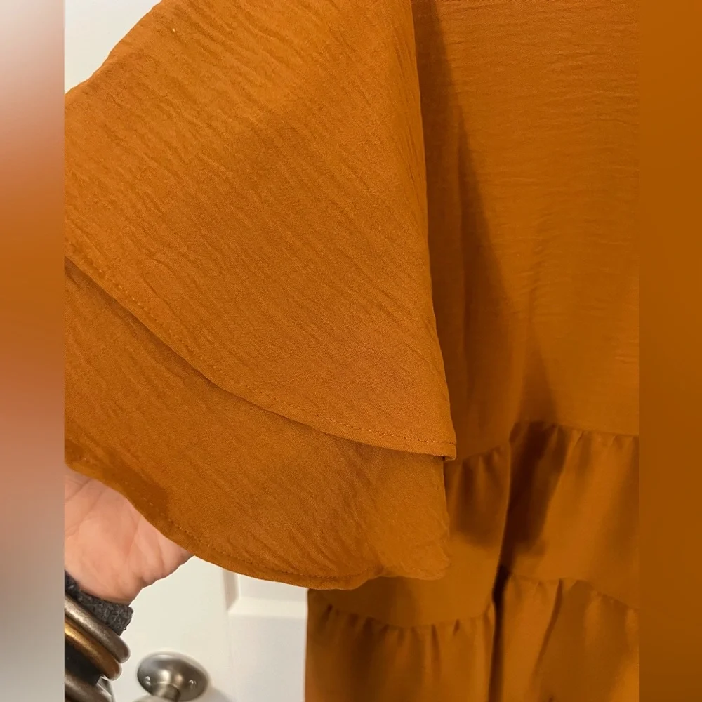 Flattering Panhandle Ruffle Top - Picture 4 of 5